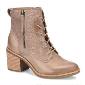 Sofft Sondra Light Taupe Leather Embossed Floral Block Heel Ankle Boots Size 9.5